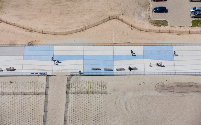 Rockaway Beach, New York, 2015. SEGD Honor Award.