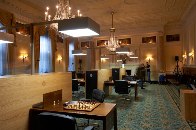 Chess Stations in Simpson's-in-the-Strand
