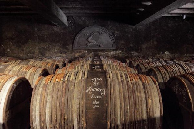 Hennessy VS 1990s Cognac - Divine Cellar